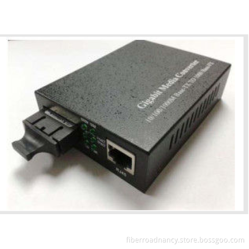 Network Fiber Optic Media Converter with Full-Duplex Flow Control